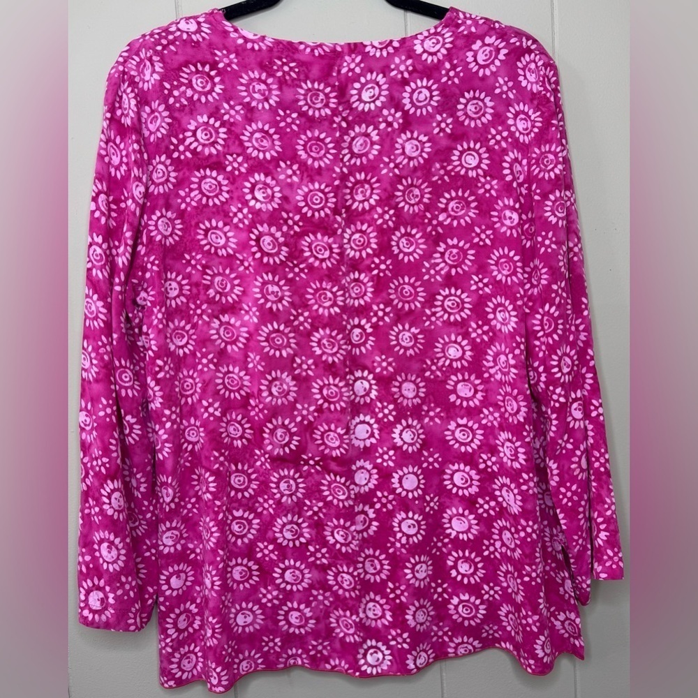 Very Vineyard Batik Print Light Rayon V-Neck Blouse Womens Medium - Picture 2 of 9